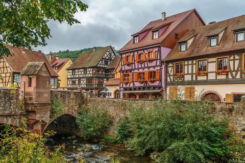 A 1h de Strasbourg, découvrez Kaysersberg, le plus authentique des villages alsaciens