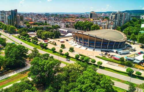 Découvrez les merveilles du Palais de la culture et du sport de Varna