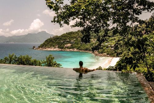 Dans quel hôtel 5* dormir aux Seychelles ? On en a testé 4 pour vous aider à choisir !