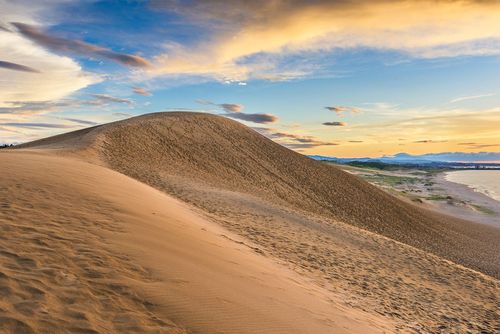 Le Sahara ? Non ! Ce paysage désertique nous vient tout droit du... Japon !