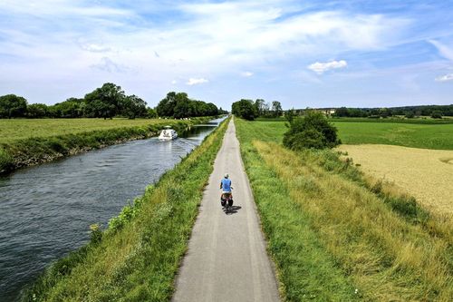 "Un temps à faire du vélo" (et déguster du fromage) ! Découvrez la véloroute la plus savoureuse de France 