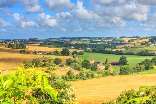 A 1h20 de Toulouse, "la petite Toscane" ressemble beaucoup à sa soeur italienne !