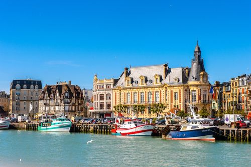 Ces 5 villages de pêcheurs sont devenus des spots ultra-tendances ! Les connaissez-vous ?