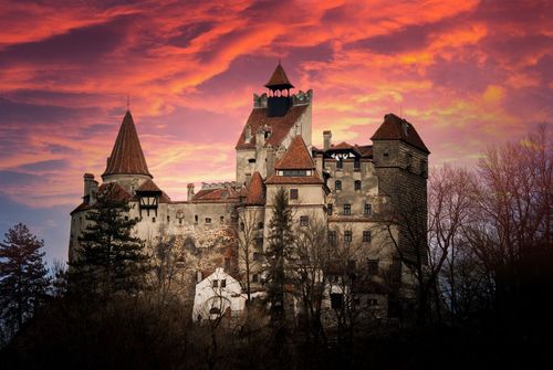 A 3h de la France, ce pays est connu pour avoir abrité le plus célèbre des vampires (mais il regorge aussi de nombreux trésors à découvrir)