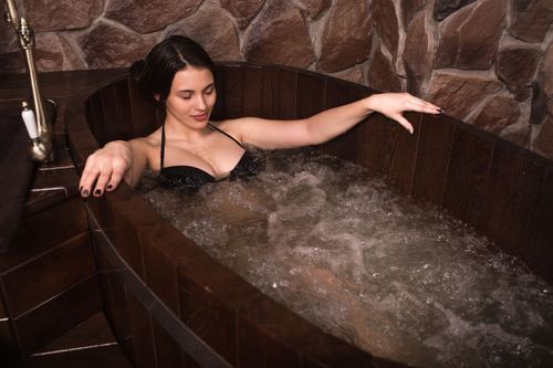 Prendre un bain de bière : un spa pour les amateurs de houblon à Strasbourg