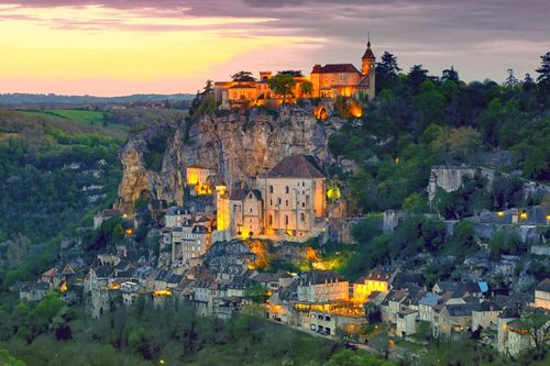 A 2h de Toulouse, ce village perché est l’un des plus visités de France ! L’avez-vous reconnu ?