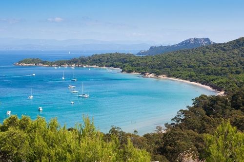 Porquerolles, Port-Cros o Levant: quale isola di Hyères scegliere?