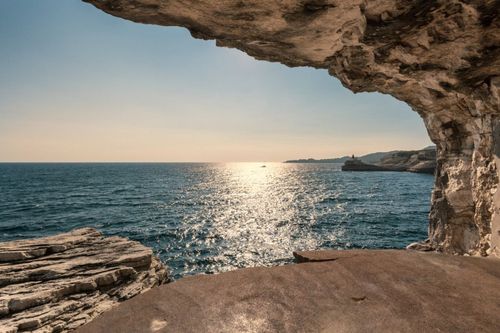 Fuyez la canicule dans ces lieux frais et insolites en France