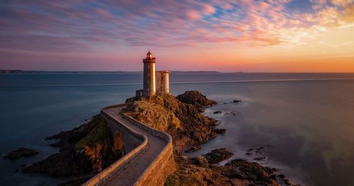 Impossible de venir en Bretagne sans visiter ces 5 lieux emblématiques !