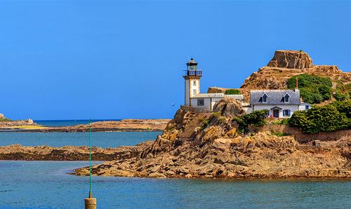5 des plus beaux phares de France qu'il faut aller voir dès que possible