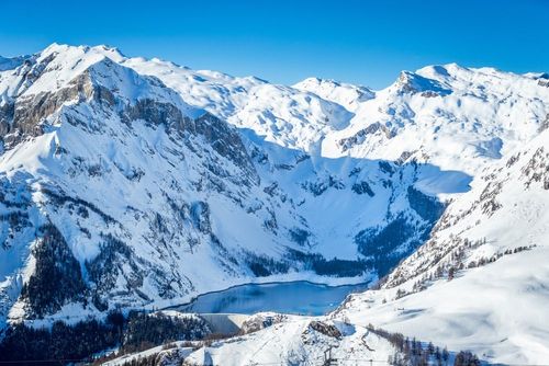 Passez une nuit insolite lors de vos prochaines vacances en ski : dormez dans une ancienne station de télécabine !