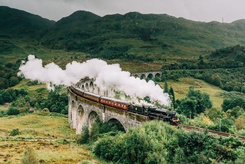 Avis aux fans d'Harry Potter : la maison d'enfance du jeune sorcier est à louer sur Airbnb !