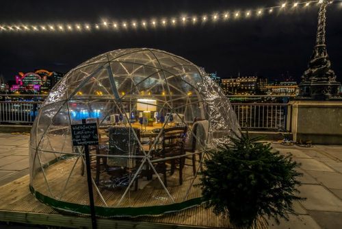 Expérience insolite à Londres : découvrez ce restaurant qui propose des repas dans une bulle en plein hiver !