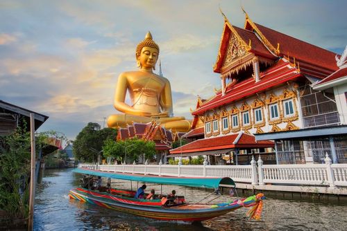 Vous avez prévu un voyage en Thaïlande ? Voici 6 temples majestueux à absolument visiter !