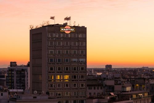 4 rooftops à Milan où siroter les meilleurs cocktails italiens