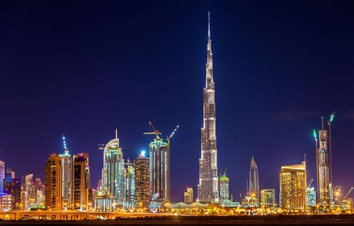 Besuchen Sie den Burj Khalifa, den höchsten Turm der Welt