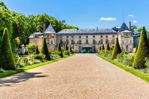 Chaque premier dimanche du mois, vous pouvez visiter gratuitement des châteaux majestueux ! En voici 5 à découvrir autour de Paris