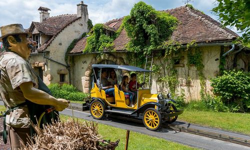 Ca bouge au Parc Astérix ! (Une de ses plus vieilles attractions ferme ses portes)