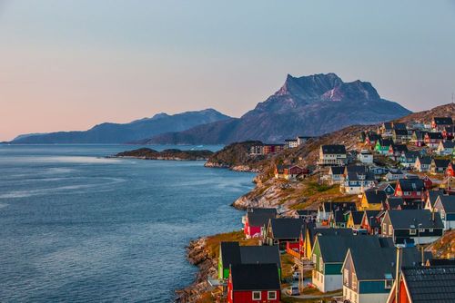 Oubliez les buildings et la foule, ces 4 capitales font partie des plus petites du monde !