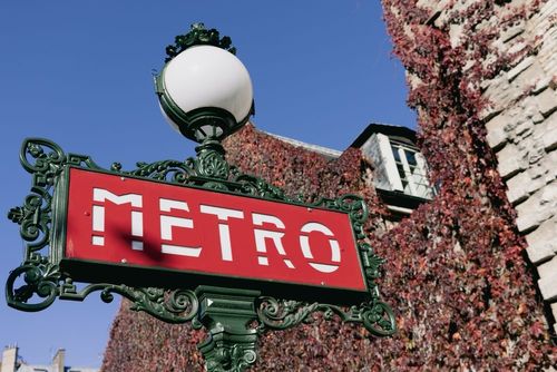 Marre du métro-boulot-dodo ? Ces 7 stations de métro sublimes vous feront changer d'avis !