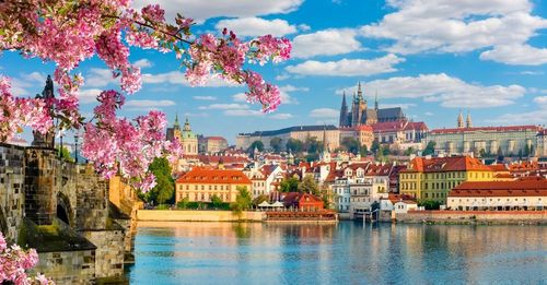 Ce pays à moins de 2h de vol de la France est à visiter absolument en 2024 ! (La preuve avec ces 10 spots sublimes)