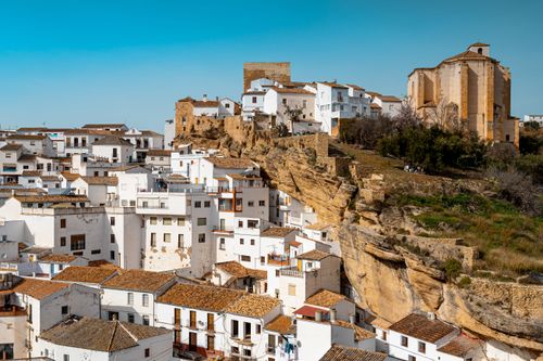 Vous avez dit étrange ? Voici les villes aux particularités les plus surprenantes du monde (l'une d'elles est impraticable)