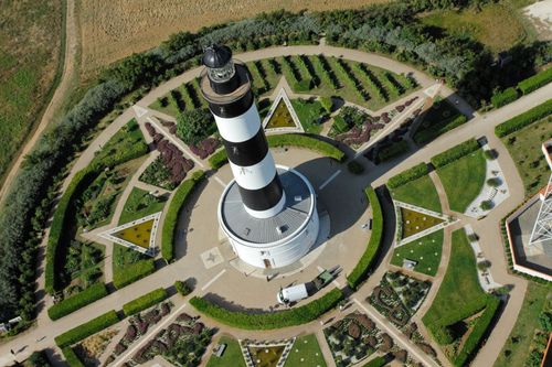 Sans eux, les marins seraient perdus ! Découvrez 5 phares mythiques de la  Charente-Maritime