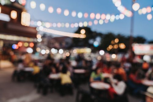 Concerts, festivals, guinguettes… oubliez Biarritz, les Alpes nous font danser cet été !