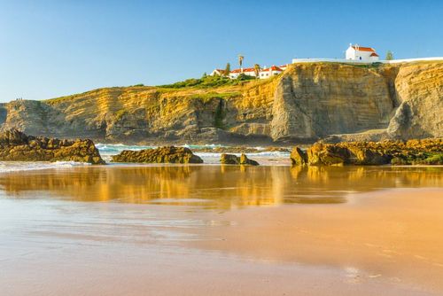 Et si vous passiez vos vacances de printemps dans une ferme traditionnelle portugaise au bord de l'océan ?