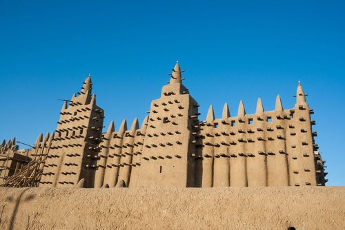 Entre mosquées et châteaux, 4 édifices impressionnants à voir au moins une fois en Afrique !