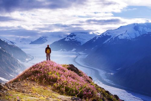 "1000 km à pied, ça use ?" On vous emmène sur les plus longs sentiers de randonnées du monde !