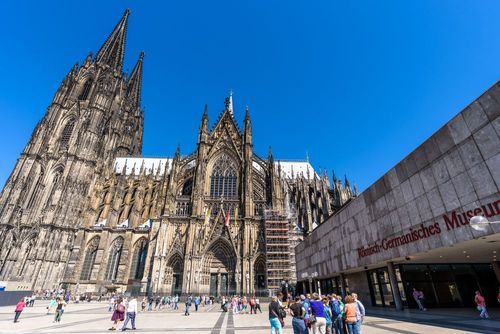 Zeitreise durch Antike und Geschichte: Das Römisch-Germanische Museum in Köln