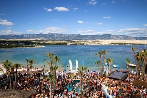 4 destinations dans le monde où aller pour faire la fête 