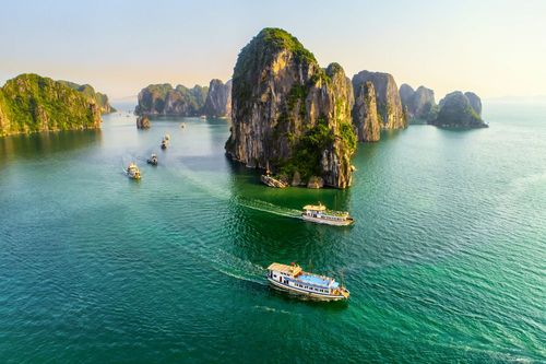 Fleuves, baies, canaux... ces 5 destinations offrent des paysages incroyables et une expérience inoubliable au bord de l'eau !