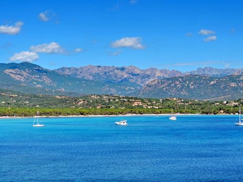 Il golfo e la spiaggia di Pinarellu, 2 chilometri di felicità
