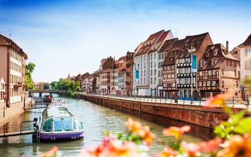 Strasbourg along the Ill: visit the city from the river