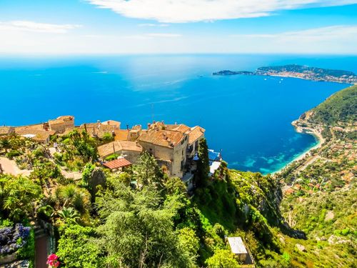 À la découverte des plus beaux villages perchés de France !