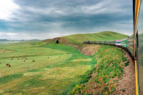 7 voyages en train à faire au moins une fois dans sa vie (pour des paysages uniques et des trajets épiques !)