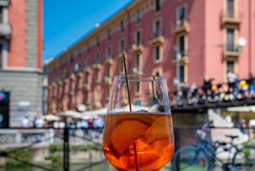 Mailänder Aperitivo, probieren Sie es und Sie werden es lieben