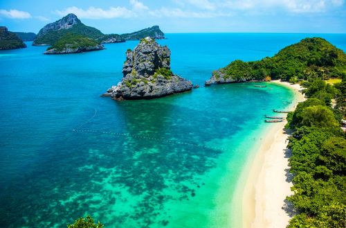 Oubliez Phuket et Koh Phi Phi : 5 îles ignorées des touristes à découvrir en Thaïlande