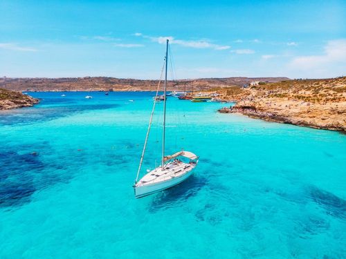 A Malte, une jauge est désormais en place pour limiter la fréquentation du Blue Lagoon