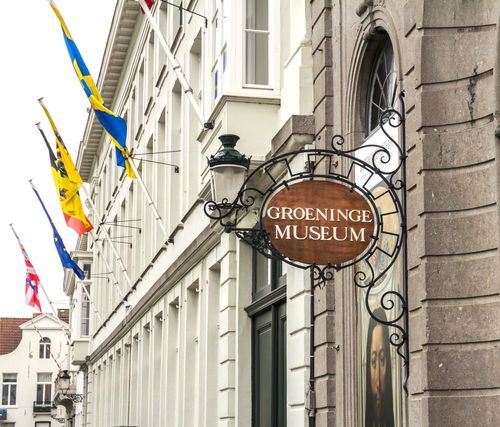 Flämische primitive Kunst im Groeningemuseum in Brügge