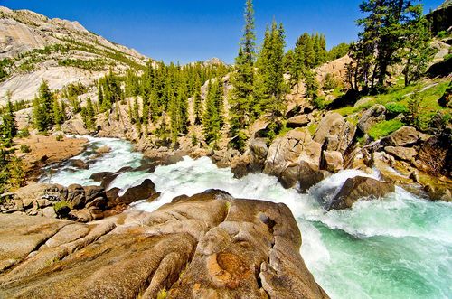 3 spots de randonnées méconnus qui traversent des paysages incroyables dans les parcs naturels de Californie