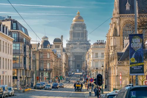 Besuchen Sie den größten Justizpalast der Welt in Brüssel