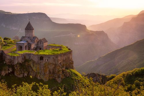 Connaissez-vous ce pays magnifique à 4h30 de vol ? Il est complètement ignoré des touristes (alors qu'il est moins cher que la France)