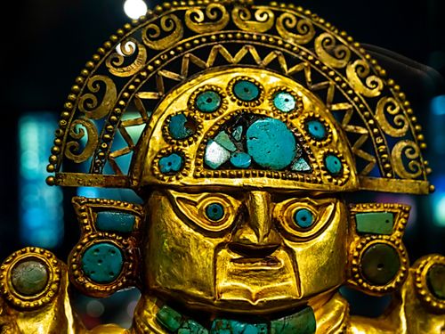 Entdeckung des Goldmuseums von Peru