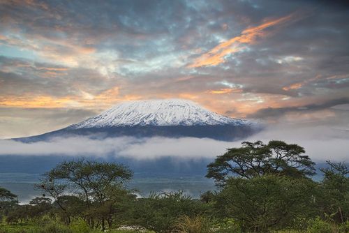 Una ascensión inolvidable al pico más alto de África, el Kilimanjaro