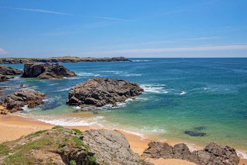 Pas besoin de partir très loin pendant les vacances ! Ces 5 îles françaises méritent d'être visitées au moins une fois 