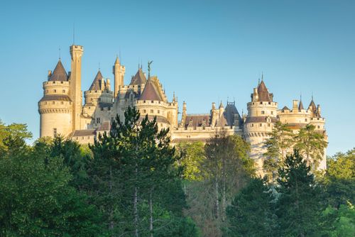 Ce majestueux château à 1h de Paris est idéal pour une escapade en famille ! (Vous l'avez forcément déjà vu dans un film)