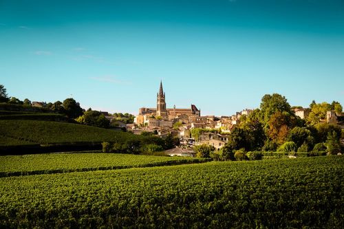 Du nord au sud, 5 villes et villages à ne pas manquer pendant vos vacances en France !